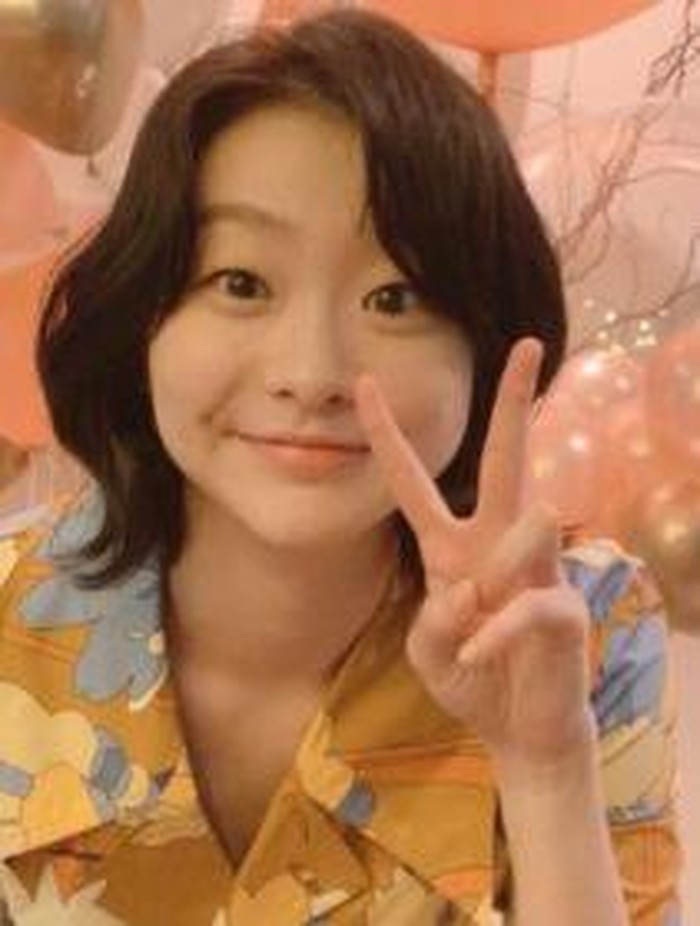 Di tahun 2018, Kim Da Mi mendapatkan peran dalam film The Witch: Part 1 sebagai peran utama. Lewat film yang masuk box office Korea ini, ia akhirnya mulai dilirik oleh industri perfilman Korea, sekaligus melambungkan namanya sebagai seorang aktris./ foto: instagram.com/d_a___m_i