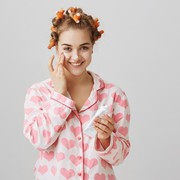 7 Kandungan Skincare Ini Bisa Bantu Merawat Kulit Berjerawat, Cek... Produk Skincare yang Kamu Pakai Memilikinya?