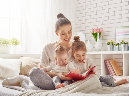 7 Kegiatan yang Dapat Meningkatkan Kecerdasan Anak Sejak Dini, Yuk Terapkan Bun!