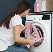 Kenali 5 Tips Mencuci Pakaian Dalam saat Menggunakan Mesin Cuci