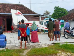 Pesawat Terbang yang Dibuat Pria Asal Lamongan Akan Didarmabaktikan ke Negara