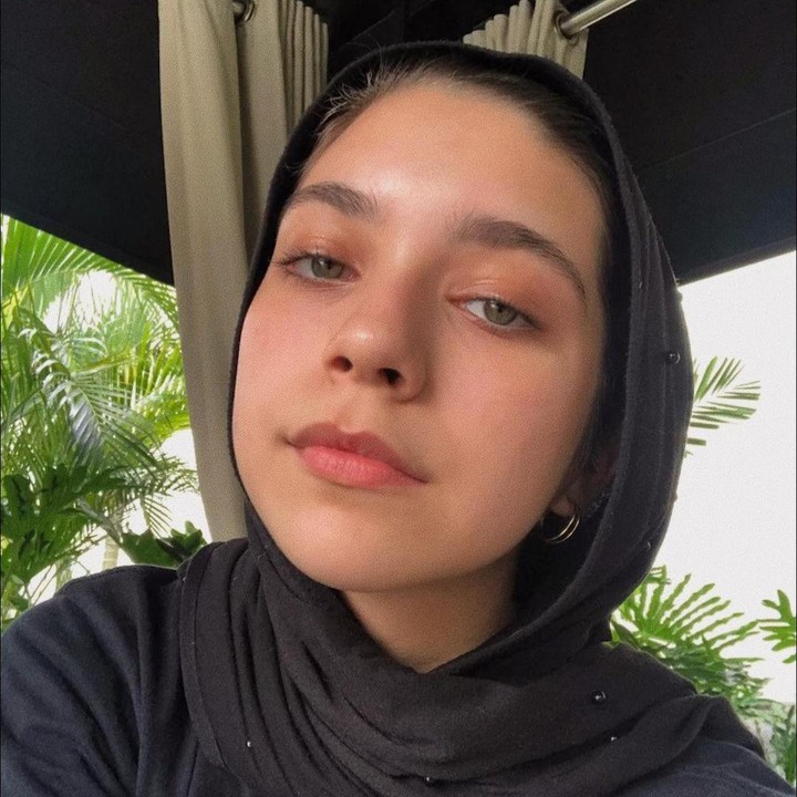 <p>Isabel juga sangat eksis di sosial media nih, Bunda. Akun Instagram-nya saja sudah tembus 20 ribu pengikut. (Foto: Instagram: @isabel.azhari)</p>