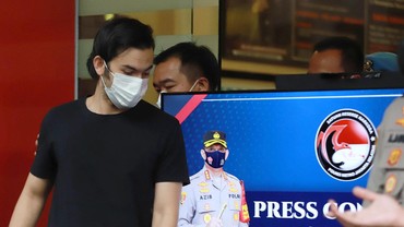Rizky Nazar Belum Bebas Rehabilitasi, Ternyata Dapat Izin Rawat Jalan