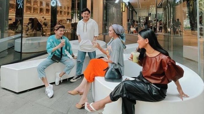Selain PIK, 4 Tempat Hangout Ini Ikut Viral Sepanjang 2021! Cek, Ada yang Pernah Kamu Kunjungi?