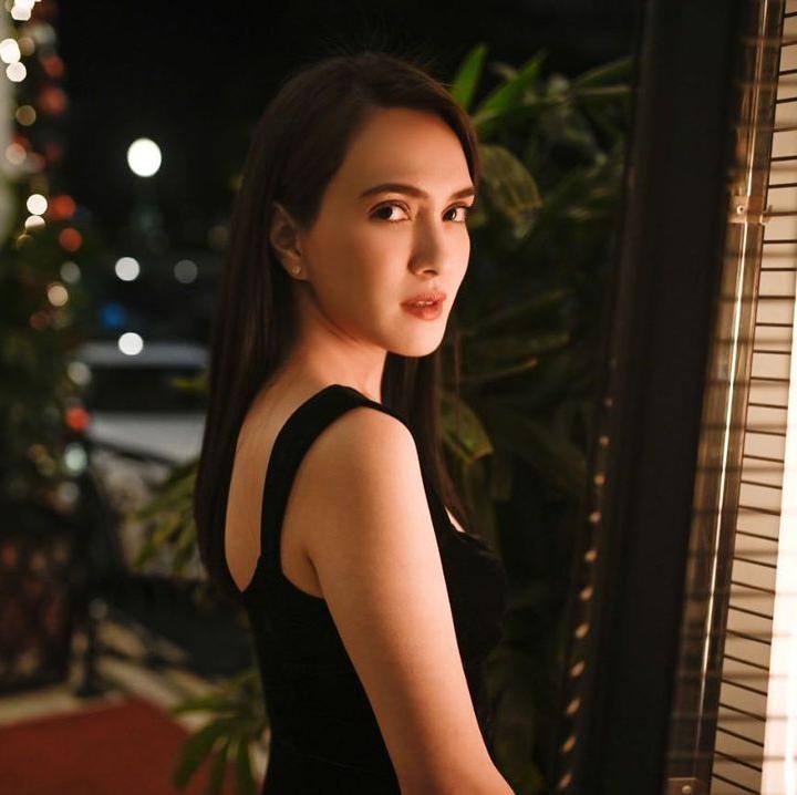 <p>Belakangan ini aktris Shandy Aulia santer dikabarkan mengalami keretakan rumah tangga. Namun tampaknya, isu perceraian yang menimpa Shandy dan David Herbowo hanyalah rumor belaka. (Foto: Instagram @shandyaulia)</p>