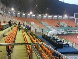 Uji Coba Penonton Liga 2, Stadion Pakansari Masih Sepi