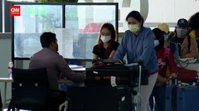 VIDEO: Tiap Hari Ribuan WNI Terbang Ke LN Dari Bandara Soetta