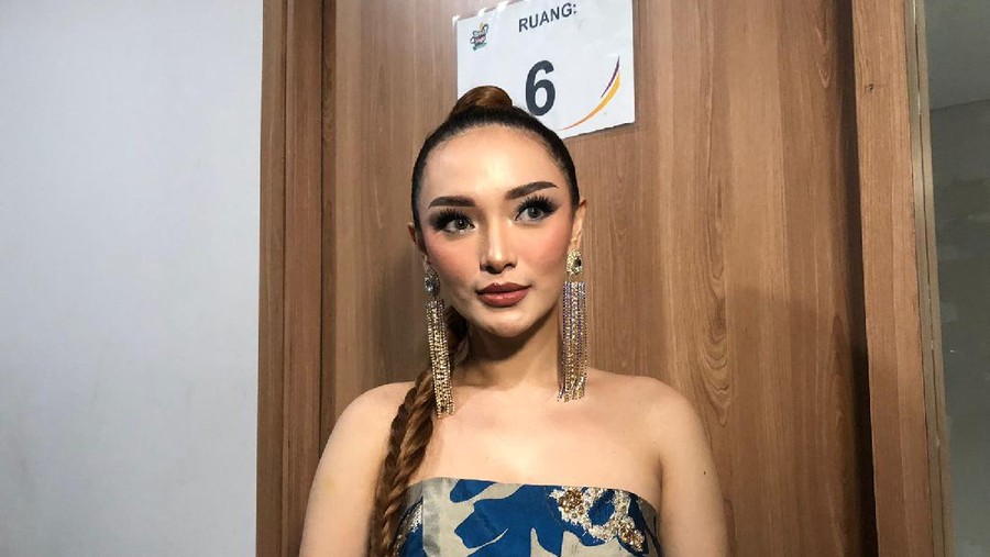 Zaskia Gotik