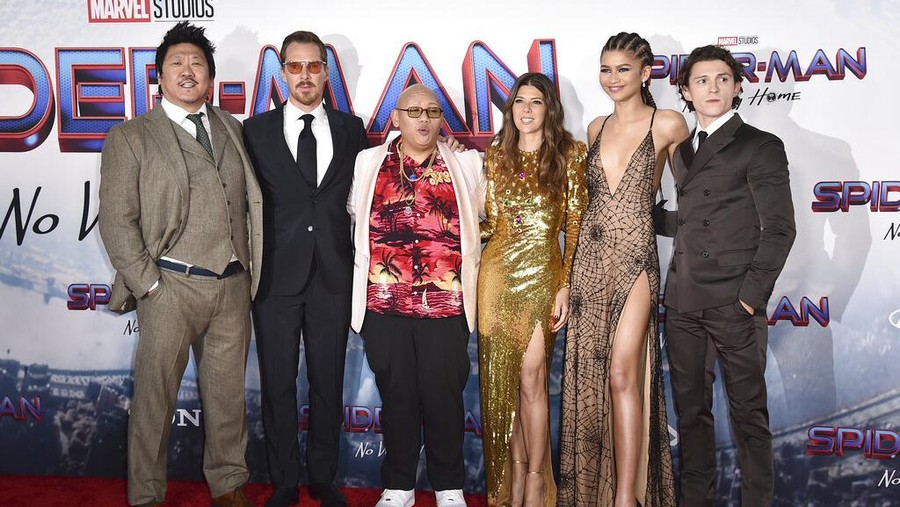 Tom Holland, left, and Zendaya arrive at the premiere of 