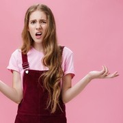 Bisa Tunjukkan Kepribadian Buruk, 7 Bahasa Tubuh Ini Perlu Kamu Hindari!