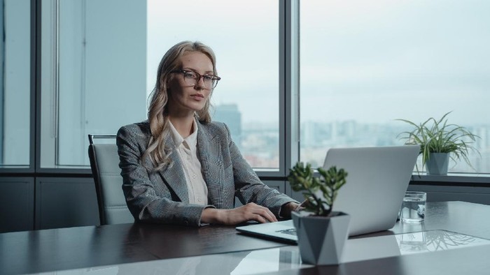 3 Mitos Seputar Pemimpin Perempuan yang Masih Sering Beredar, Apa Saja?