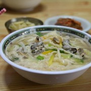 Hangat dan Nikmat, Deretan Hidangan Khas Korea Ini Cocok Disantap Saat Musim Hujan!