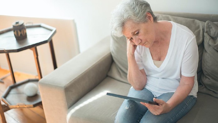 Kesedihan Berlebih saat Anak Merantau, Kenali Istilah Empty Nest Syndrome pada Orang Tua