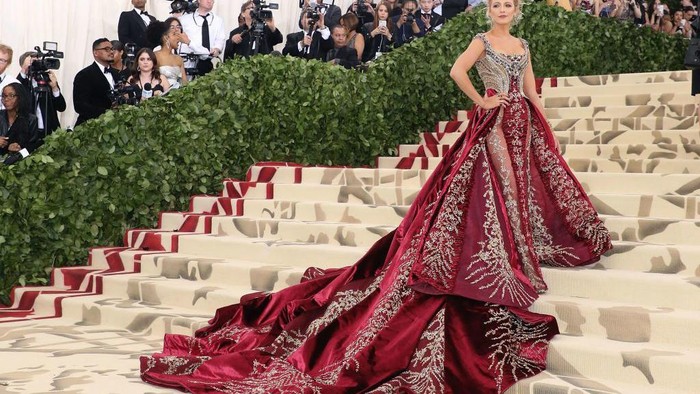 Panduan Aturan Berpakaian Sesuai Dress Code, Anti Salah Kostum!