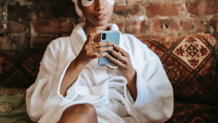 Wajib Tahu, Daily BB Cream Pertama yang Bisa Lindungi Kulit Wajah dari Paparan Blue Light Gadget! Wajib Tahu, Daily BB Cream Pertama yang Bisa Lindungi Kulit Wajah dari Paparan Blue Light Gadget!