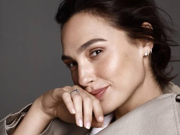 Gal Gadot Mengaku Suka Melahirkan, Kalau Bisa Seminggu Sekali