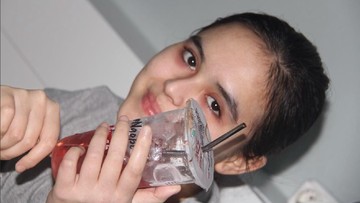 LAURA ANNA MENINGGAL DUNIA