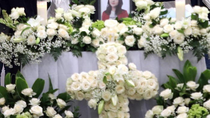 Prosesi Kremasi Jenazah Laura Anna