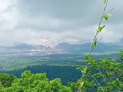 Pengakuan Relawan Dengar Suara Menggelegar Saat Erupsi Semeru