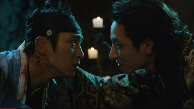 The Scholar Who Walks the Night merupakan drama Korea bergenre misteri kerajaan. Berikut sinopsis The Scholar Who Walks the Night.