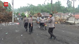 VIDEO: 7 Warga Dievakuasi Saat Banjir Lahar Semeru