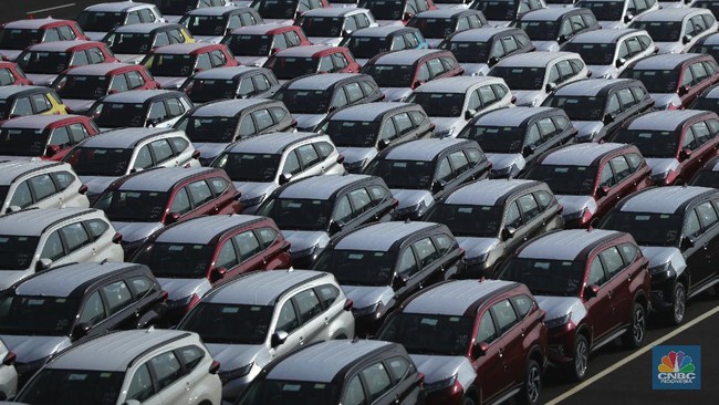Pajak Tinggi Bikin Harga Mobil RI Mahal, Tarifnya Bisa 40%