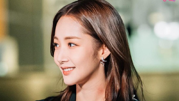 Simak Para Aktris Korea dengan Wajah 'Mahal' yang Kerap Jadi Trendsetter Simak Para Aktris Korea dengan Wajah 'Mahal' yang Kerap Jadi Trendsetter