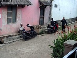 Waspada! Pencuri Motor Modus Sebar Undangan Beraksi di Bandung Barat