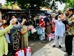 Resmikan Pasar Modern di Ngawi, Jokowi: Percepat Pemulihan Ekonomi