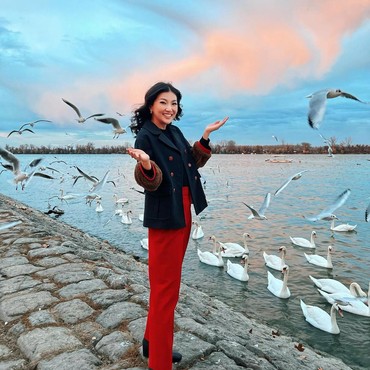 Sarwendah Idap Sakit Langka, Dokter Sebut Operasi di Batang Otak Berbahaya