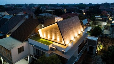 9 Penampakan Rumah Mewah Marcello Tahitoe yang Bergaya Modern & Artistik