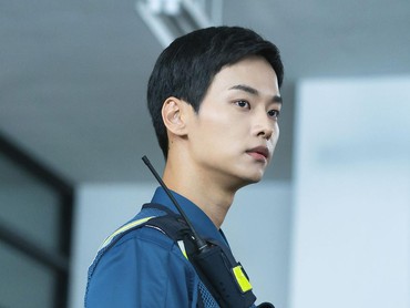 img-title Main 'Bad and Crazy', Cha Hak Yeon Sedih Tak Bisa Bertemu Fans Indonesia