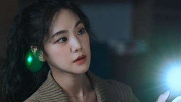 Cerita Han Ji Eun Jadi Polisi Pemberani di 'Bad and Crazy'