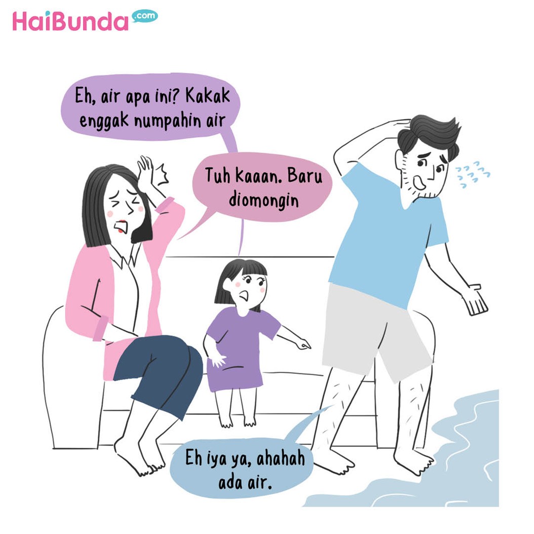 Ayah, Bunda, dan Kakak terpaksa ngungsi karena rumah kebanjiran.