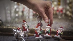 FOTO: Kilau Manik-manik Dekorasi Natal Warisan Budaya Ceko