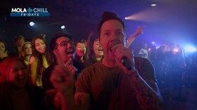 Konser Santai Simple Plan di Mola Chill Fridays, Tak Berjarak