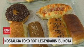 VIDEO: Nostalgia Toko Roti Legendaris Ibu Kota