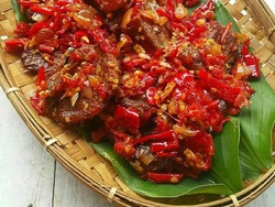 Resep Pembaca: Resep Dendeng Basah Balado yang Pedas Nampol Bikin Nagih