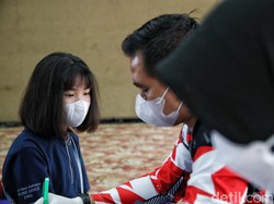 Cegah Omicron Meluas, Pemerintah Minta Masyarakat Segera Divaksin