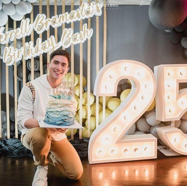 Verrell Bramasta Terima Ferry Irawan sebagai Ayah tapi Tolak Uang Nafkah