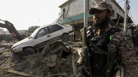 FOTO: Ledakan Besar Hantam Bank di Pakistan, 15 Orang Tewas