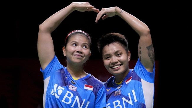 Greysia Polii memberikan pesan menyentuh setelah Apriyani Rahayu cedera di All England 2022 saat melawan Treesa Jolly/Gayatri Gopichand.