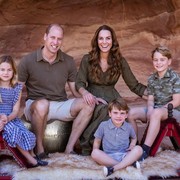 Intip Gaya Stylish Kate Middleton saat Mempersiapkan Perayaan Natal