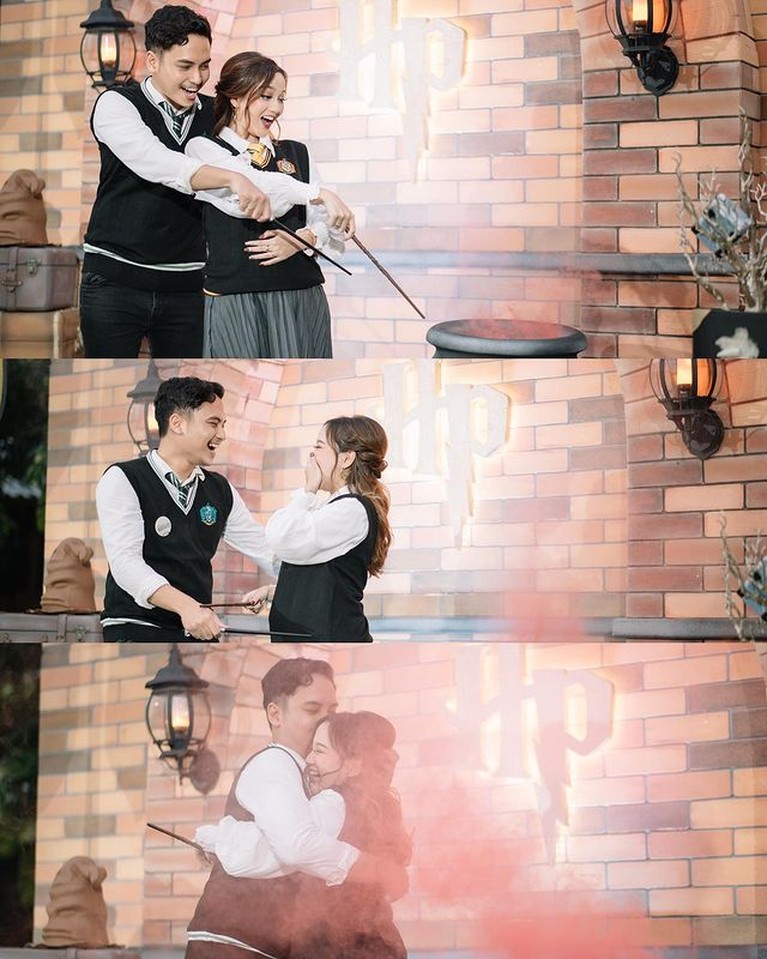 Selebgram Nanda Arsyinta baru saja menggelar acara gender reveal meriah dengan tema Harry Potter. Yuk intip!