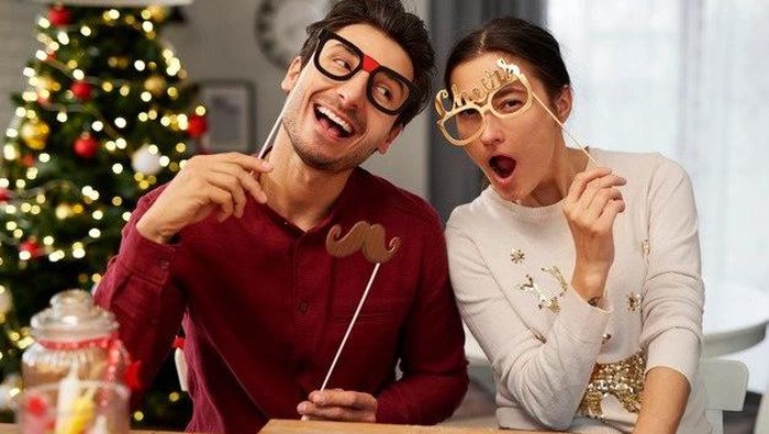 Seksi Sibuk, 5 Zodiak Ini Nggak Bisa Diam di Pagi Natal, Pisces Mulai dengan Bagi-bagi Hadiah! Seksi Sibuk, 5 Zodiak Ini Nggak Bisa Diam di Pagi Natal, Pisces Mulai dengan Bagi-bagi Hadiah!
