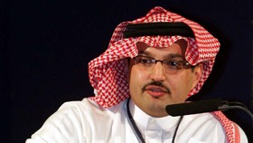Pangeran Saudi Beri Pria Mobil Rp400 Juta saat Papasan di Jalan
