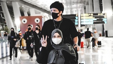 img-title Temui Orang Tua Atta, Aurel Hermansyah Terbang ke Turki Tanpa KD