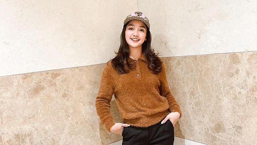 Sebelumnya, Chika seleb TikTok diketahui berpacaran dengan Thariq Halilintar dan mengaku belum putus. Yuk intip potretnya!