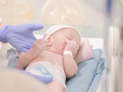 Ini Dia Nama dan Wajah Anak Ketiga Fairuz A Rafiq