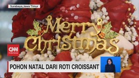 VIDEO: Berburu Pernak-Pernik Natal, Pohon Natal Dari Roti Croissant